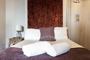 The Royal Hotel Crewe, A BRILLIANT Collection