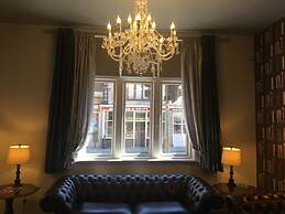 The Royal Hotel Crewe, A BRILLIANT Collection