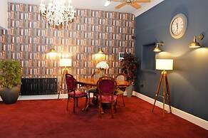 The Royal Hotel Crewe, A BRILLIANT Collection