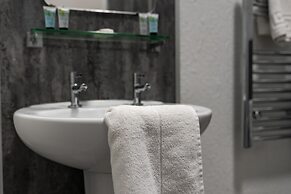 The Royal Hotel Crewe, A BRILLIANT Collection