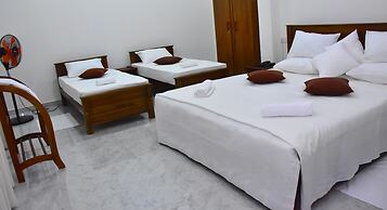 Nine Arch Holiday Resort
