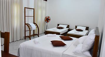 Nine Arch Holiday Resort