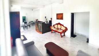 Nine Arch Holiday Resort