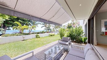 Les Estivales Beachfront Suites & Penthouses with LOV