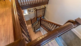 An Sean Ostan Apartments