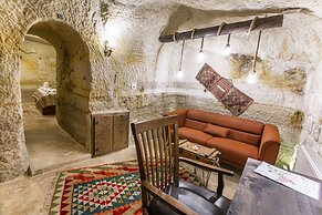 Kayadibi Cave Otel