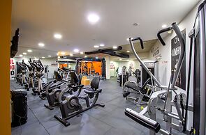 The Ray Hotel & Studios