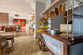 The Ray Hotel & Studios