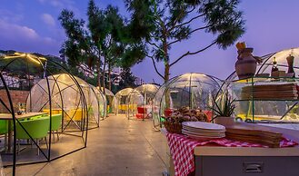The Ray Hotel & Studios