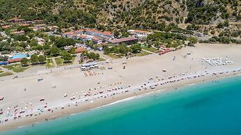 Belcekum Beach Hotel