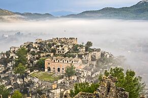 Belcekum Beach Hotel