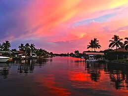 House Savona by Vacationhit