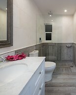 House Savona by Vacationhit