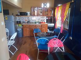 Feehi's Place - Hostel