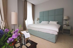 The Chatsworth Hotel