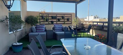 Julina Boutique Living