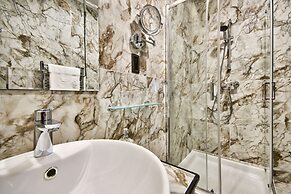 Julina Boutique Living