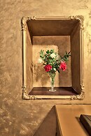 Julina Boutique Living