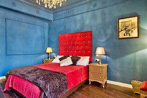 Julina Boutique Living