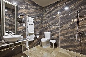 Julina Boutique Living