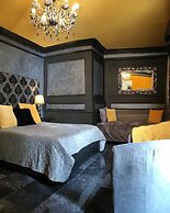 Julina Boutique Living