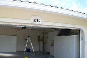 House Monique by Vacationhit