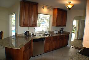 House Monique by Vacationhit