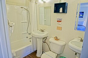 Arbor Inn Motel Oakridge