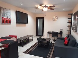 Modern 1 Bed Apartment in Belize City