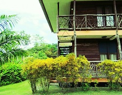 Villas María Luisa Lodge