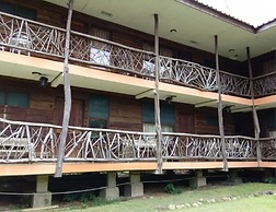 Villas María Luisa Lodge