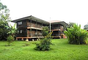 Villas María Luisa Lodge