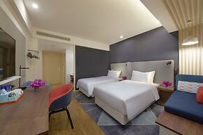 Holiday Inn Express Zhangjiagang East by IHG