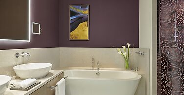 Intercontinental Lyon Hotel Dieu by IHG