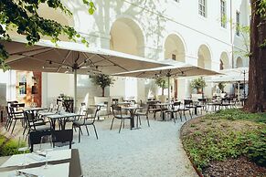 Intercontinental Lyon Hotel Dieu by IHG
