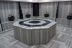 Ramada by Wyndham Tire