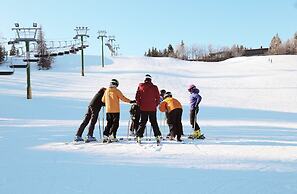 TRU BY Hilton Edmonton Windermere