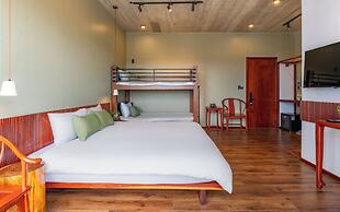 Pi Boutique Hostel