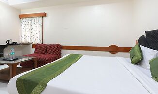 Treebo Omni Palace