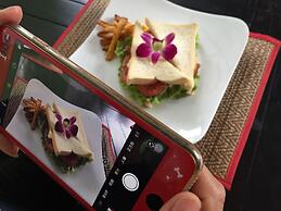 Golden Ganesha Villa - Hostel