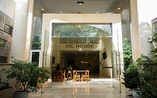 Vic House Hotel