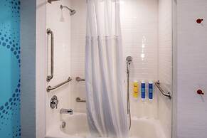 Tru By Hilton Staunton