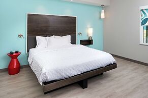 Tru By Hilton Staunton