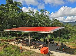 Happy Garden Resort - Hostel