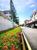 KK City HomeSuite at KK City Center 4