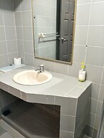 KK City HomeSuite at KK City Center 4