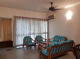 KK City HomeSuite at KK City Center 4