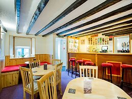 OYO Eastbank Hotel, Speyside Scotland