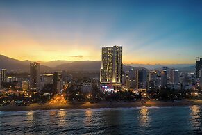 Vinpearl Beachfront Nha Trang