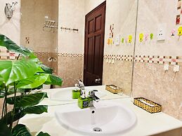 Calmette Hotel